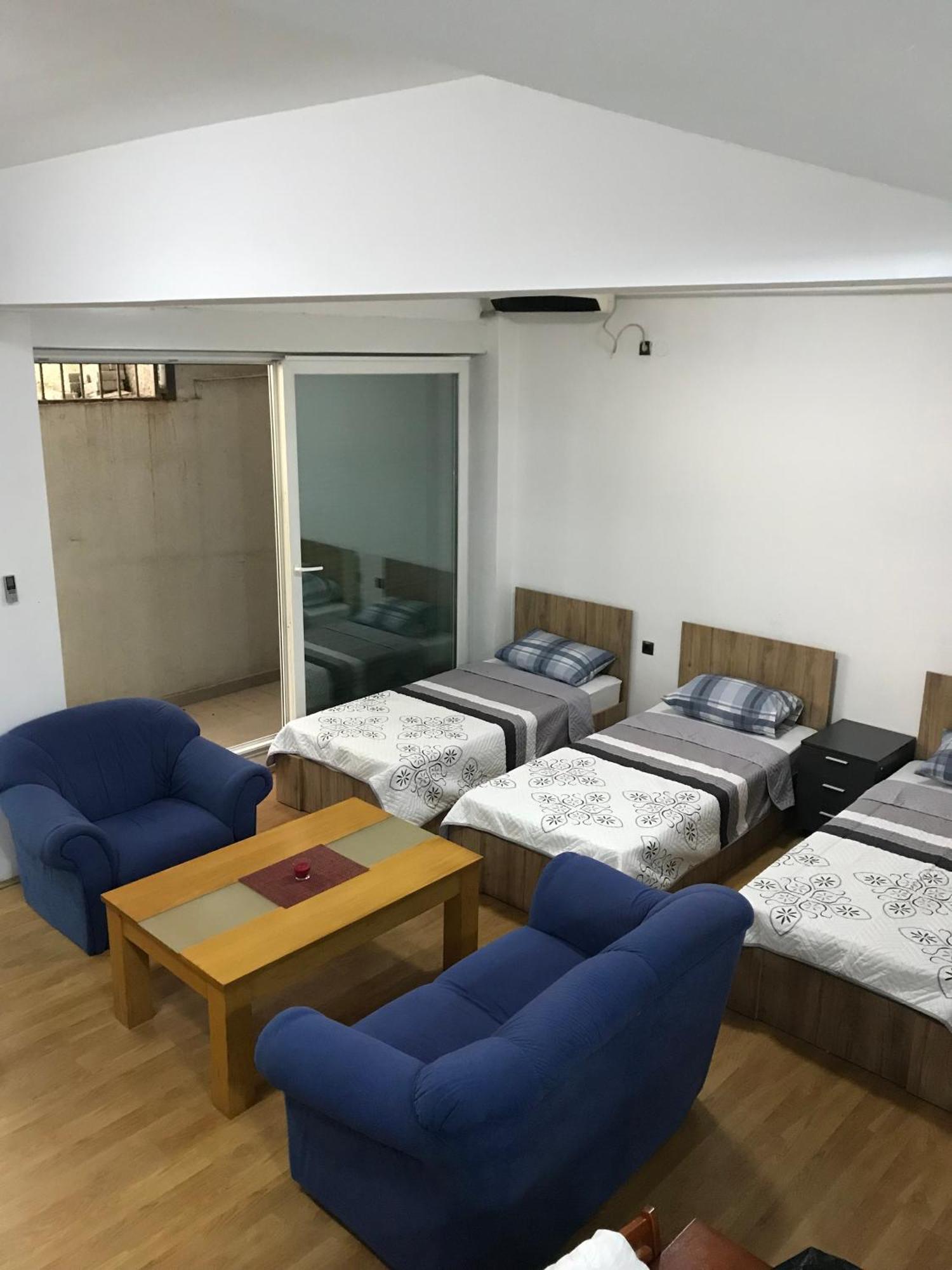 Sweet Basement Suteren Apartments Parking 5 Euro Skopje Ngoại thất bức ảnh