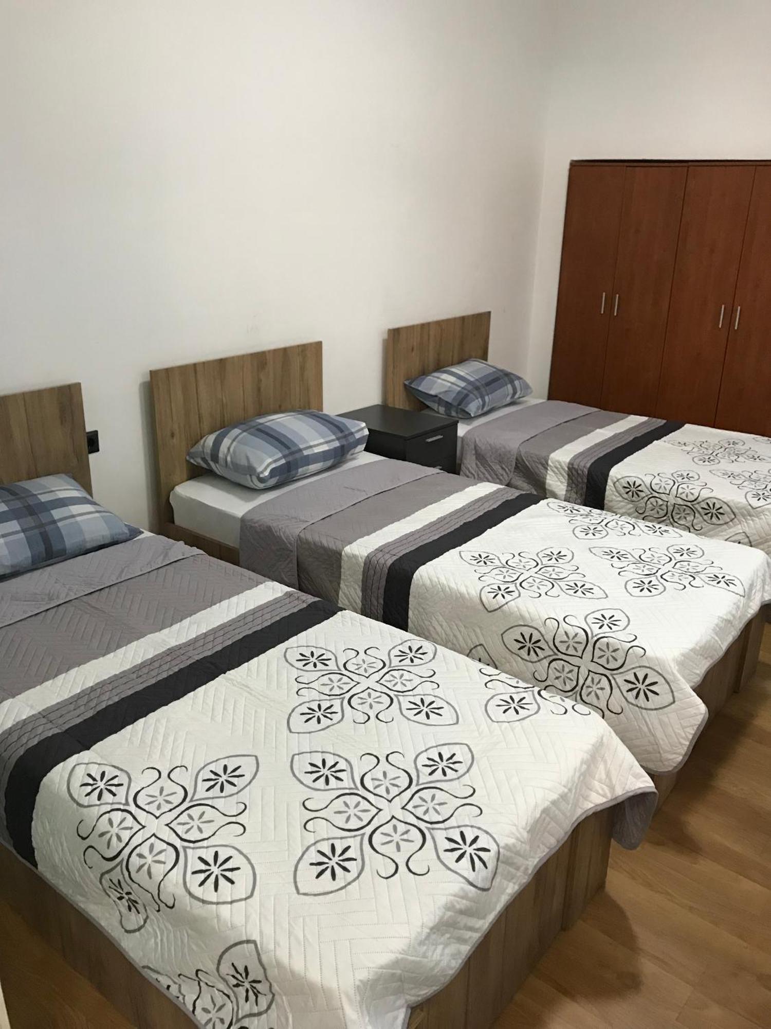 Sweet Basement Suteren Apartments Parking 5 Euro Skopje Ngoại thất bức ảnh