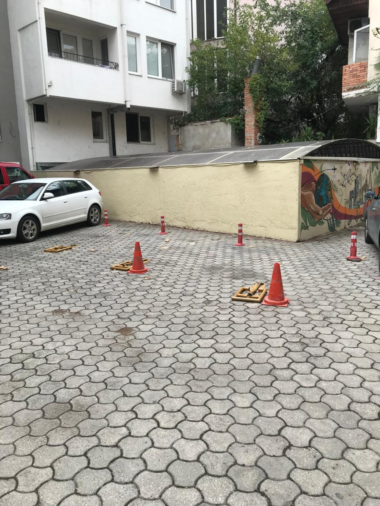 Sweet Basement Suteren Apartments Parking 5 Euro Skopje Ngoại thất bức ảnh